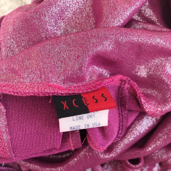 Vintage open back hot pink mock neck - Picture 4 of 4